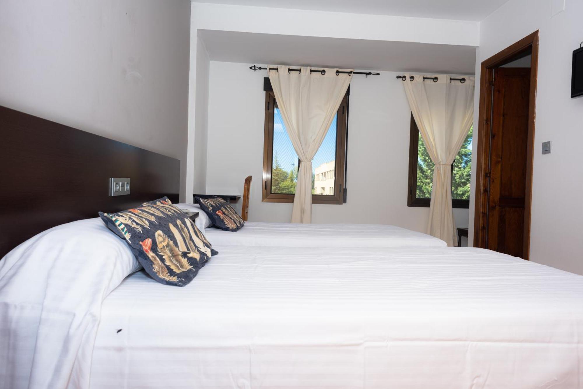 Hostal Venta De Valcorba Σορία Εξωτερικό φωτογραφία
